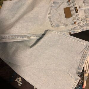 Wrangler Women's Light Blue High Rise Jeans